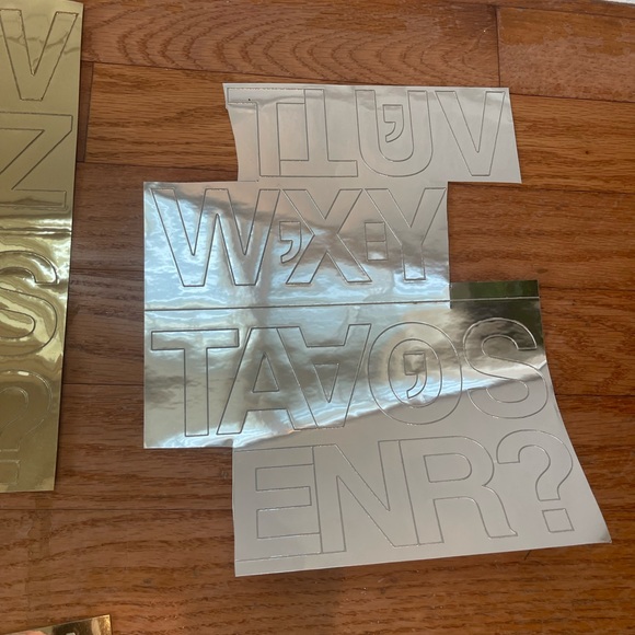 Assorted sticker letters and numbers - Picture 2 of 10